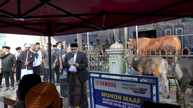 Saksikan Penyembelihan Sapi Kurban Presiden, Munafri Apresiasi Bantuan Prabowo untuk Warga Makassar