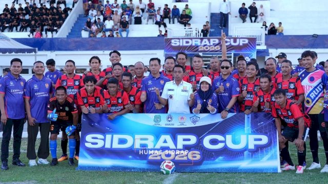 Stadion Ganggawa Bergemuruh, Bupati Syaharuddin Resmi Buka Sidrap Cup 2026