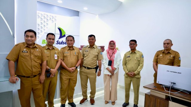 Didampingi Kepala Bank Sulselbar, Andi Utta Tinjau Payment Point Gedung Ammatoa