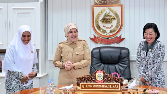 Aliyah Mustika Ilham Dukung Penuh HUT IBI ke-75, Perkuat Peran Bidan di Makassar