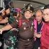 Kejaksaan Agung Tahan Eks Kepala BGN Dadan Hindayana, Diduga Atur Proyek Makan Bergizi Gratis