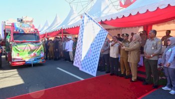 Gubernur Andi Sudirman Lepas Bantuan Pertanian Rp323 Miliar untuk 24 Kabupaten/Kota di Sulsel