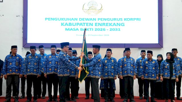 Jufri Rahman Kukuhkan Korpri Enrekang, Dorong ASN Jadi Penggerak Pelayanan Publik