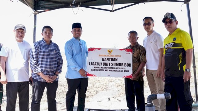 Atasi Krisis Air Petani, Gubernur Sulsel Salurkan Bantuan Sumur Bor untuk 40 Hektare Sawah di Gowa