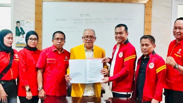 Depidar XIX SOKSI Sulawesi Selatan Serahkan Dukungan kepada Ilham Arief Sirajuddin untuk Memimpi