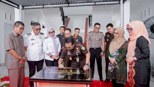 Pemkab Barru Hibahkan Mess Kejari, Perkuat Kinerja dan Layanan Hukum