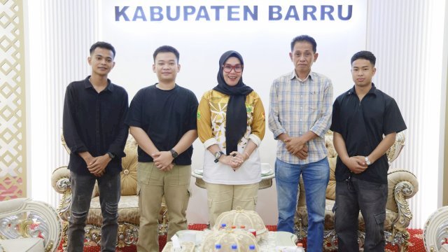 Bupati Barru Lepas PMI ke Jepang, Dorong SDM Unggul dan Kontribusi Ekonomi Global dari Daerah