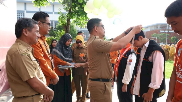 Wabup Bulukumba Lepas Petugas Sensus Ekonomi