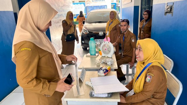Hari Pertama SPMB Jalur Domisili, Kadisdik Makassar Sidak Sekolah Pastikan Verifikasi Transparan