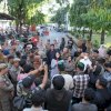 Ketua DPRD Sulsel Temui Massa HMI, Sorotan Harga Kebutuhan hingga Dana BOS Mengemuka
