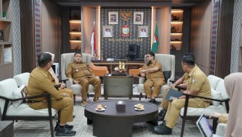Penantian Satu Dekade Akhirnya Tercapai, Pemkot Lantik Ratusan Kepsek