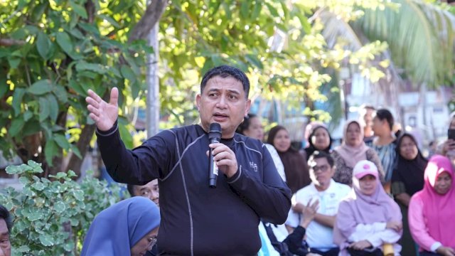 Wali Kota Munafri Sambangi Pulau Terluar, Pastikan Layanan Dasar dan Salurkan Bantuan