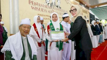 Bupati Barru Hadiri Penamatan Santri ke-84 DDI Mangkoso, Tegaskan Peran Pesantren Cetak Ulama dan SDM Unggul