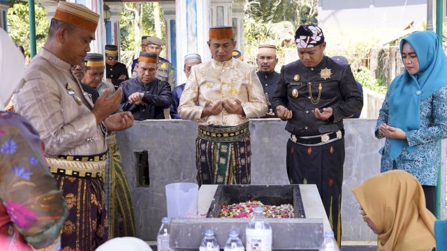 Peringati HUT ke-67 Luwu, Pemkab Ziarah ke Makam Pahlawan dan Tokoh Daerah