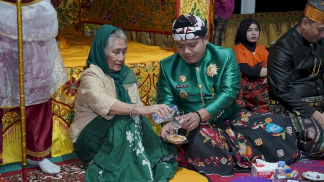 Maddoja Roja Awali Rangkaian Mappacekke Wanua, Doakan Kemajuan Tana Luwu