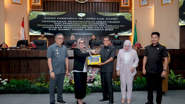 Bupati Barru Sampaikan Ranperda Pertanggungjawaban APBD 2025, Raih WTP ke-11 Berturut-turut