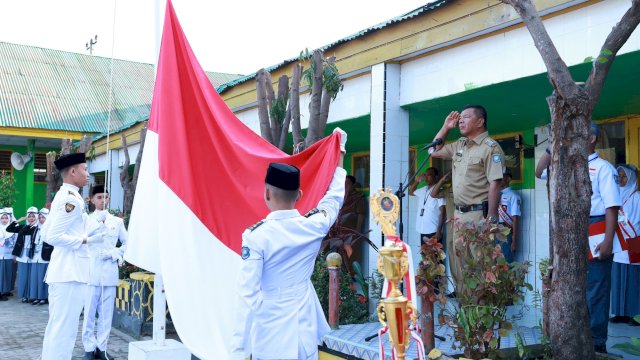 Hari Pertama Sekolah, Bupati Andi Utta Tegaskan Komitmen Wujudkan Sekolah Aman dan Bebas Perundungan