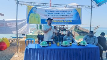 Warga Pulau Saugi   Ke Sofyan Syam :  Nakes dan Guru PAUD Butuh  Perhatian Pemprov Sulsel