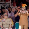 Gerak Jalan HUT ke-81 RI di Barru Berubah Jadi Panggung Kegembiraan, Bupati Andi Ina Traktir Es Krim Peserta