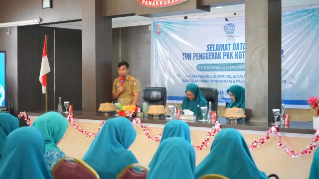 Dari Keluarga untuk Makassar Bebas Sampah 2029, Melinda Aksa Gerakkan Kader PKK Panakkukang