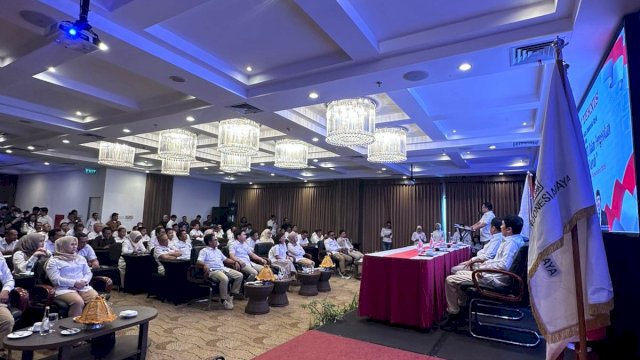 Fraksi Gerindra Sulsel Gelar Bimtek, Tingkatkan Kapasitas Anggota DPRD agar Program Lebih Berpihak kepada Rakyat