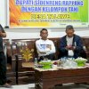 Malam Hari di Talawe, Bupati Syaharuddin Duduk Bersama Petani Cari Solusi Pengairan