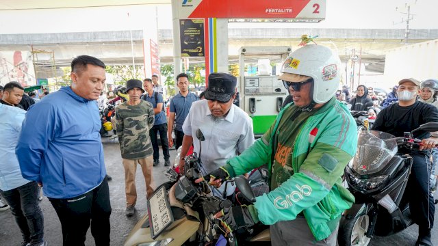 Kembali Sidak SPBU Makassar, Gubernur Sulsel Dorong Penambahan Kuota dan Optimalisasi Seluruh Nozzle