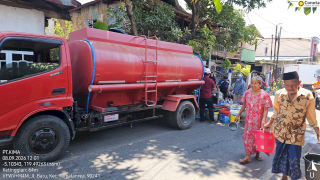 Kemarau Meluas, Pemprov Sulsel Distribusikan Air Bersih ke Warga Makassar dan Maros