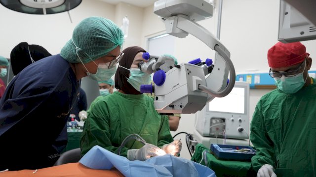 Dari Screening hingga Pascoperasi, 23 Warga Jalani Operasi Katarak Gratis di RSUD Labuang Baji