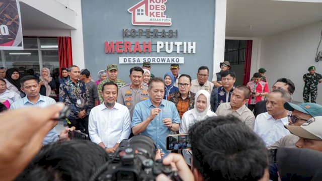 Menkop Puji Kekompakan Pemimpin Daerah di Sulsel, Siapkan Pilot Project Koperasi Nasional