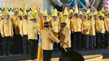 Sarmuji Lantik 197 Pengurus Golkar Sulsel, Bidik Kebangkitan di Pemilu Mendatang
