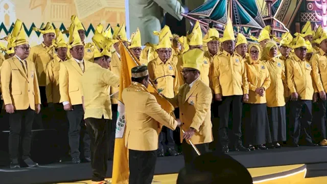 Sarmuji Lantik 197 Pengurus Golkar Sulsel, Bidik Kebangkitan di Pemilu Mendatang