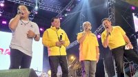 Menteri UMKM Maman Abdurahman, NH hingga IAS Bernyanyi Bersama Wali Band Hibur Warga Makassar