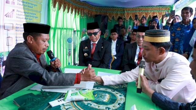 Unik! Sepasang Pengantin Gelar Akad Nikah di Tengah Jambore Pelayanan Publik Bulukumba