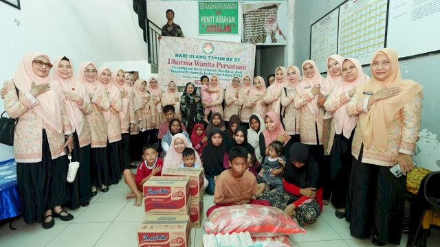 Jelang HUT ke-27, DWP Sulsel Sambangi Dua Panti Asuhan dan Salurkan Bantuan