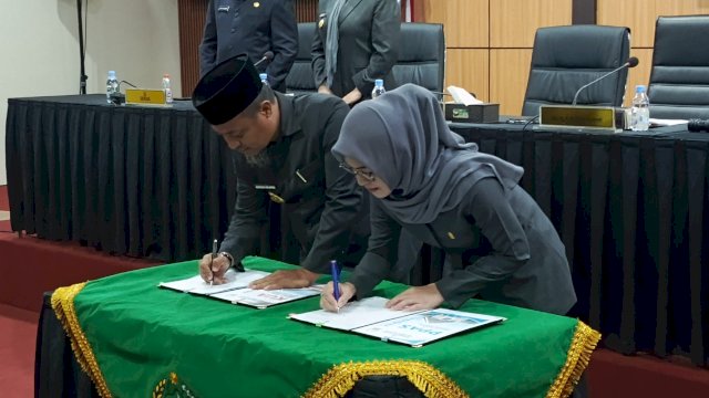 Pansus DPRD Sulsel Tolak Kenaikan Tarif BBNKB dan PBBKB, 10 Objek Retribusi Baru Diusulkan