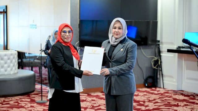 Fatmawati Rusdi Lantik Dokter Ahli Utama, Perkuat SDM Kesehatan dan Tingkatkan Mutu Pelayanan di Sulsel