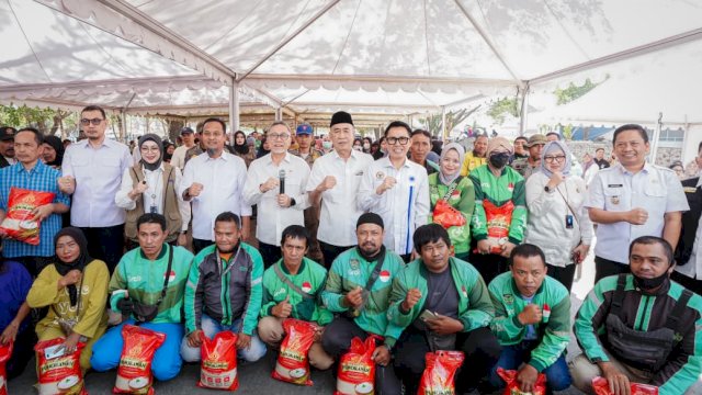 750 KK di Biringkanaya Dapat 22,5 Ton Beras, Andi Sudirman: Sangat Membantu Kebutuhan Dasar