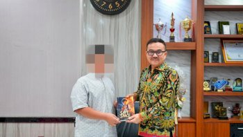 Sekda Sulsel Apresiasi Komik &ldquo;Safe Space&rdquo; Karya Anak 13 Tahun, Angkat Isu Perlindungan Anak dan Keberanian Speak Up